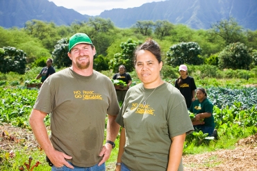 Hawaii-Community-Foundation-gardening-founders